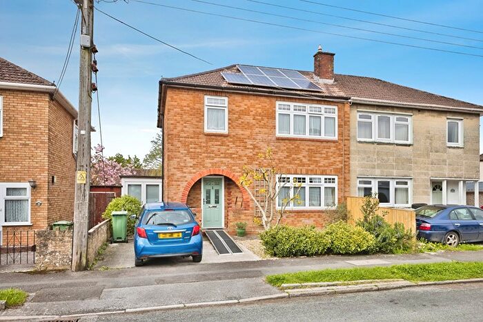 3 Bedroom Semi-Detached House For Sale In Christopher Way, Shepton Mallet, Somerset, BA4