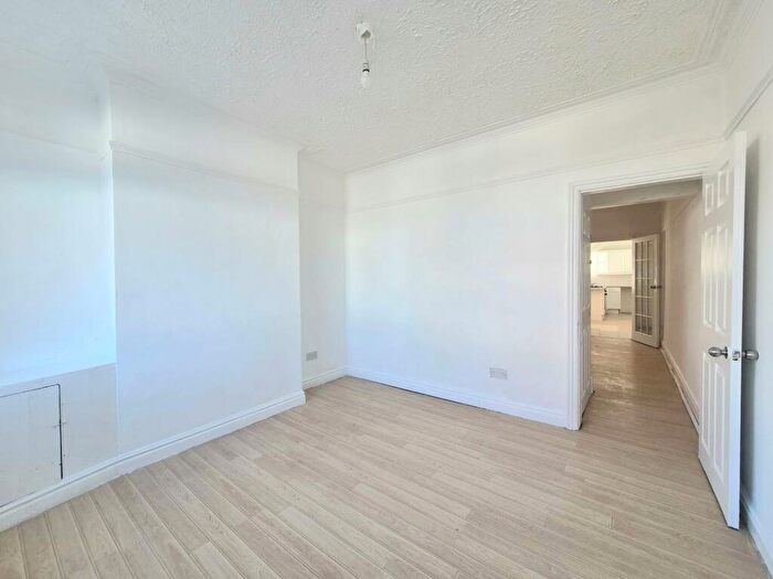 2 Bedroom House To Rent In Randolph Road, Derby, DE23