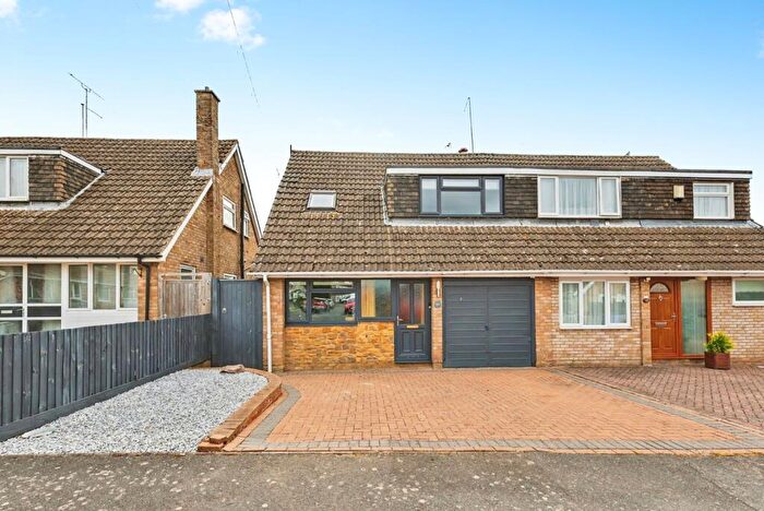 3 Bedroom Semi-Detached House For Sale In Wantage Close, Hackleton, Northampton, Northamptonshire, NN7