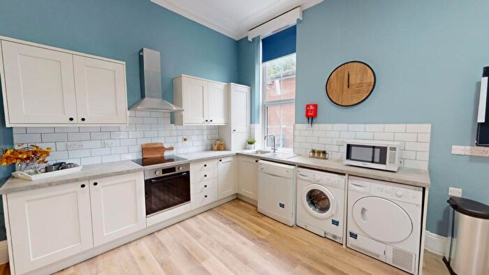 6 Bedroom Flat To Rent In D, Gordon House, Cranmer Street, NG3