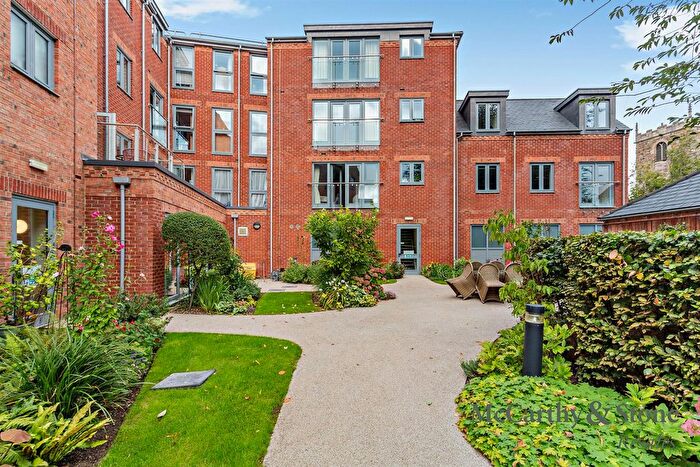 1 Bedroom Flat For Sale In Cardinal Court, Bishophill Junior, York, YO1