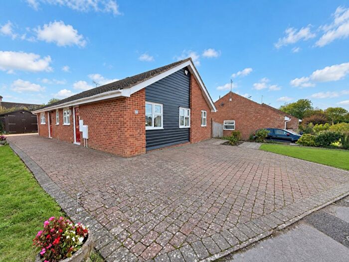 3 Bedroom Detached Bungalow To Rent In Wittmills Oak, Buckingham, MK18