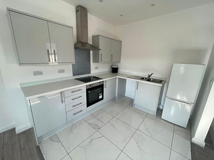 1 Bedroom Flat To Rent In Flat, Maescanner Road, Llanelli, SA14
