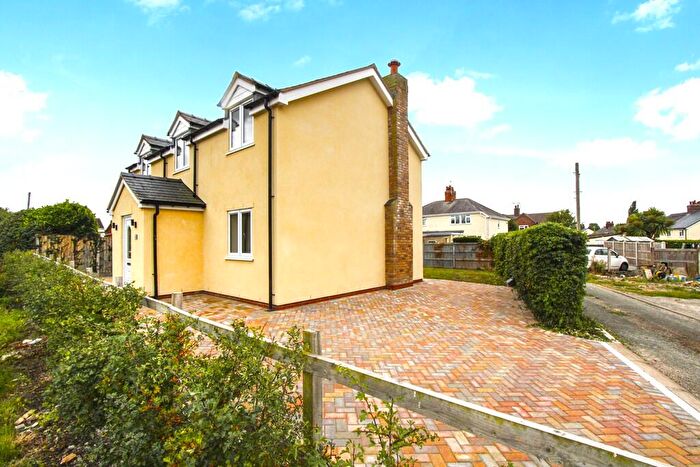 4 Bedroom Detached House For Sale In Crossways, Caergwrle, LL12