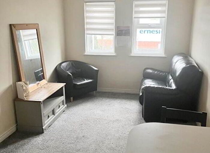 2 Bedroom Flats To Rent In B East Bridge Street, Enniskillen, BT74