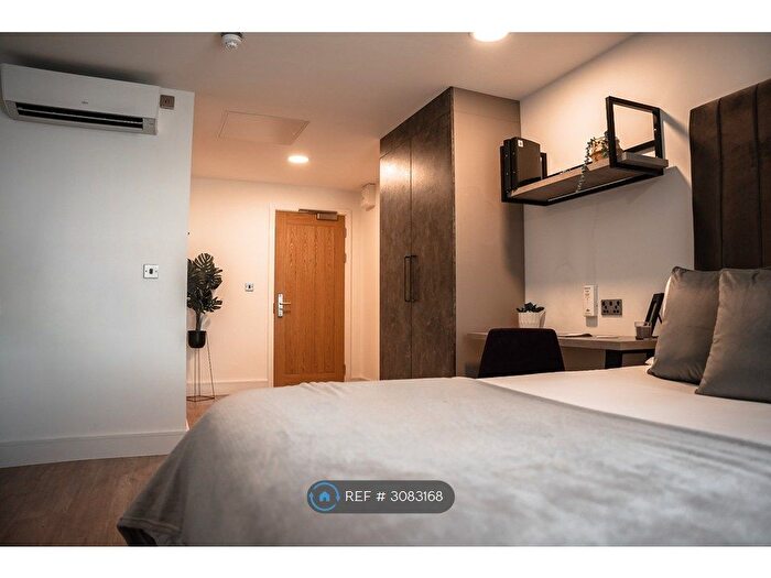 1 Bedroom Flat To Rent In Volume Works, Birmingham, B19