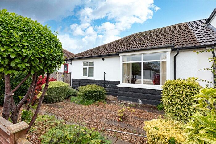 2 Bedroom Bungalow For Sale In Hawkstone Avenue, Guiseley, Leeds, West Yorkshire, LS20