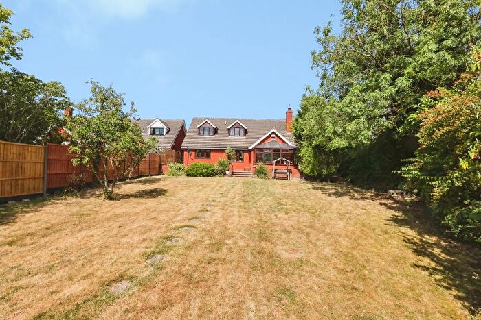 4 Bedroom Detached House For Sale In Spring Bank, Hindlip, Worcester, Worcestershire, WR3