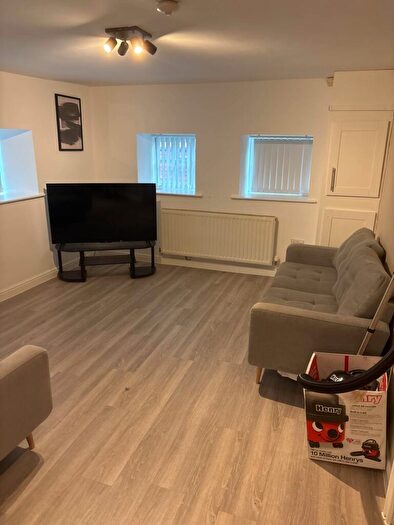 4 Bedroom Flat To Rent In Wilmslow Road, Withington, M20
