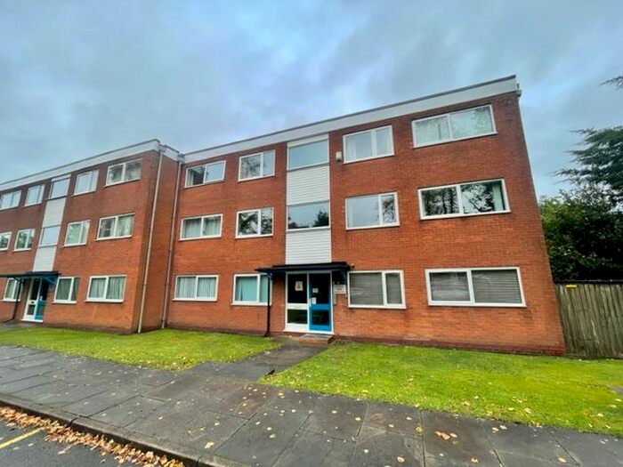 2 Bedroom Flat To Rent In High Street, Solihull, B90