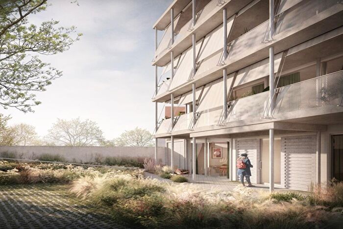 3 Bedroom Maisonette For Sale In Passivhaus Maisonette, Linden Grove, London, SE15