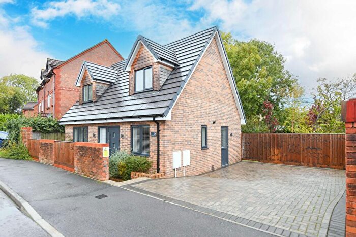 2 Bedroom Detached House For Sale In Bridge Court, Westbury, BA13