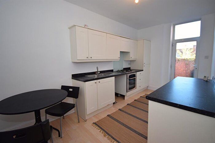 1 Bedroom Flat For Sale In Salmon Street, South Shields, NE33