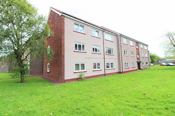 3 Bedroom Flat To Rent In Main Street, Barrhead, G78