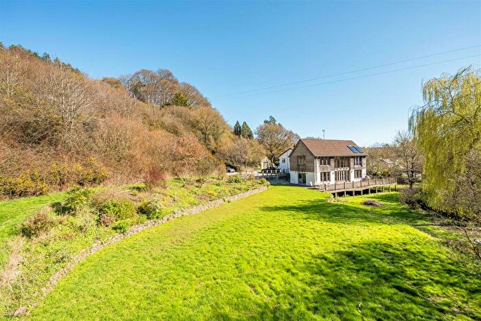 5 Bedroom Detached House For Sale In Three Horseshoes, Cowley, Exeter, EX5