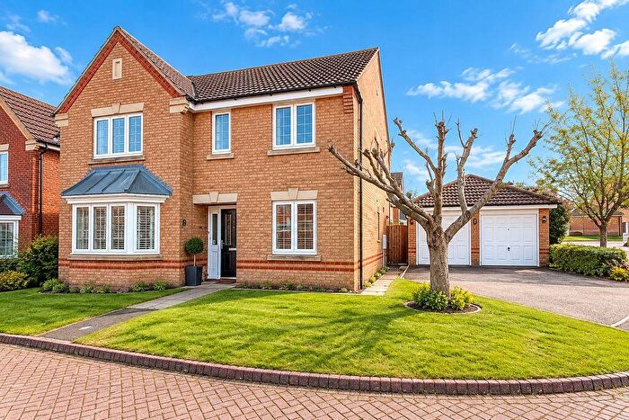 4 Bedroom Detached House For Sale In Corfe Close, Barrowby Lodge, NG31