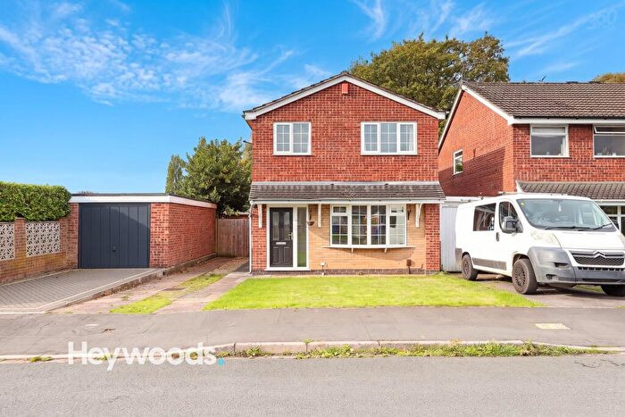 3 Bedroom Detached House To Rent In Redcar Road, Stoke-On-Trent, ST4