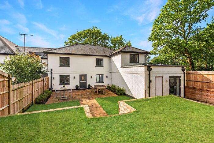 5 Bedroom Semi-Detached House For Sale In Blackheath Lane, Blackheath, GU4