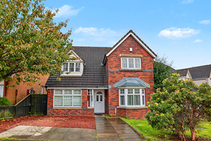 4 Bedroom Detached House For Sale In Brookfield Avenue, Glasgow, G33
