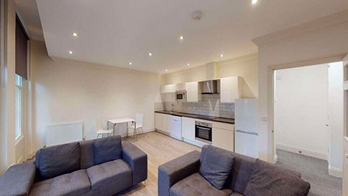 1 Bedroom Flat To Rent In Flat, St James Row, S1