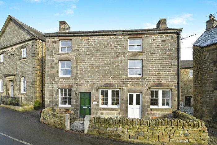 4 Bedroom Detached House For Sale In Buxton Road, Longnor, Buxton, Staffordshire, SK17