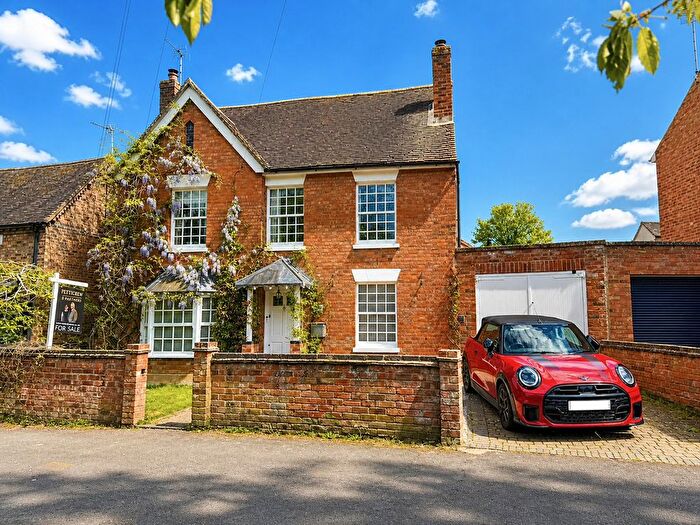 4 Bedroom Detached House For Sale In Wellesbourne, Georgian Splendor, Extended, CV35