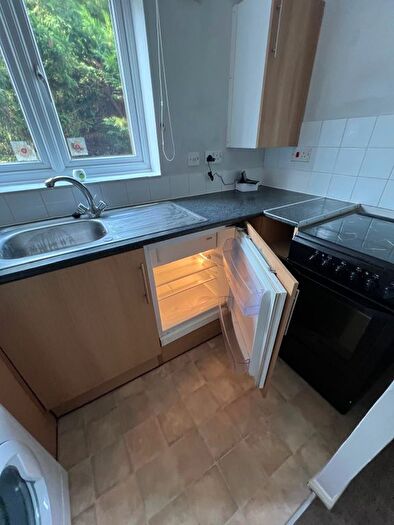 1 Bedroom Flat To Rent In Sandon Close, Rochford, SS4