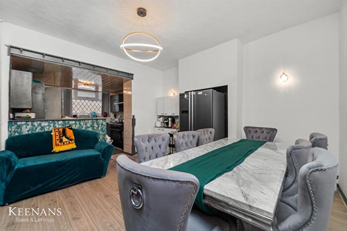 5 Bedroom Terraced House For Sale In Evelyn Street, Burnley, BB10