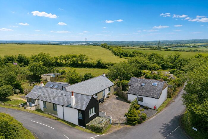 7 Bedroom Detached House For Sale In Gammaton, Bideford, EX39