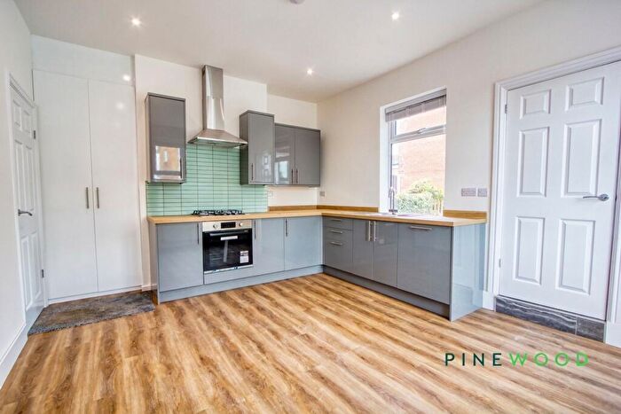 3 Bedroom End Of Terrace House For Sale In Hollinsend Road, Sheffield, S12