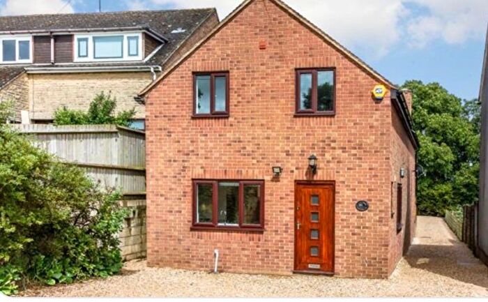 4 Bedroom Detached House For Sale In Wheatley Road, Garsington, OX44