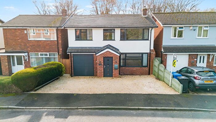 4 Bedroom Detached House For Sale In Tragan Drive, Penketh, WA5