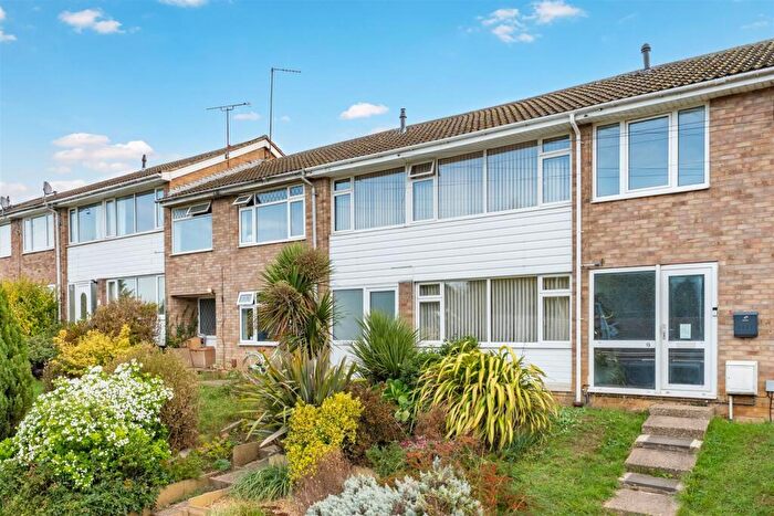 3 Bedroom Terraced House For Sale In - Severn Way, Kettering, NN16