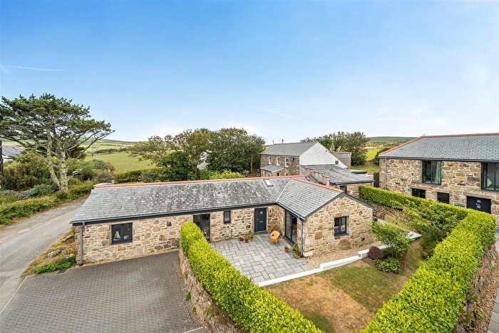 2 Bedroom Bungalow For Sale In Newbridge, Penzance, West Cornwall, TR20