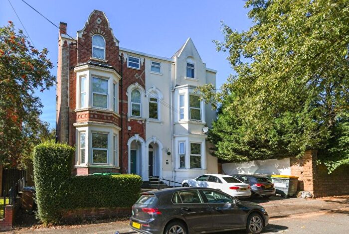 Semi-Detached House For Sale In Addison Street, Nottingham, NG1