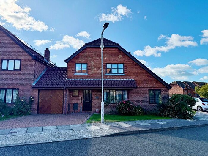 4 Bedroom Detached House For Sale In Old Mead, Folkestone, Kent, CT19