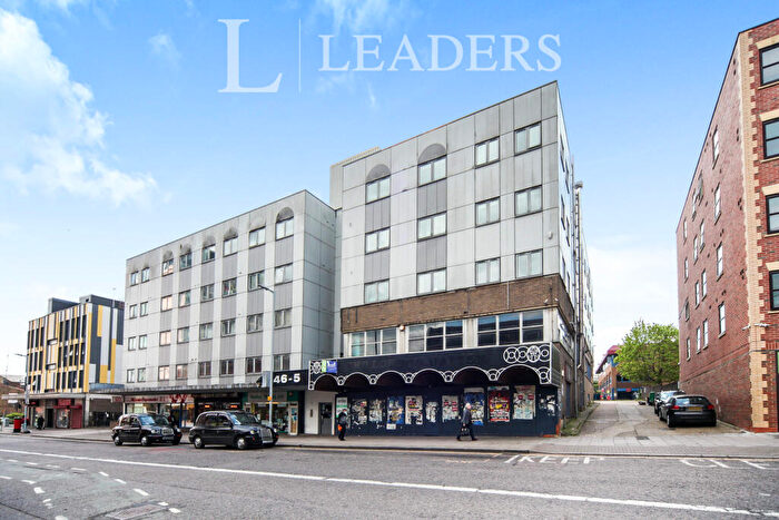 1 Bedroom Flat To Rent In Park Street, Luton, Bedfordshire, LU1