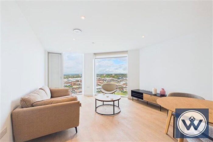 1 Bedroom Apartment To Rent In Crown View, M4