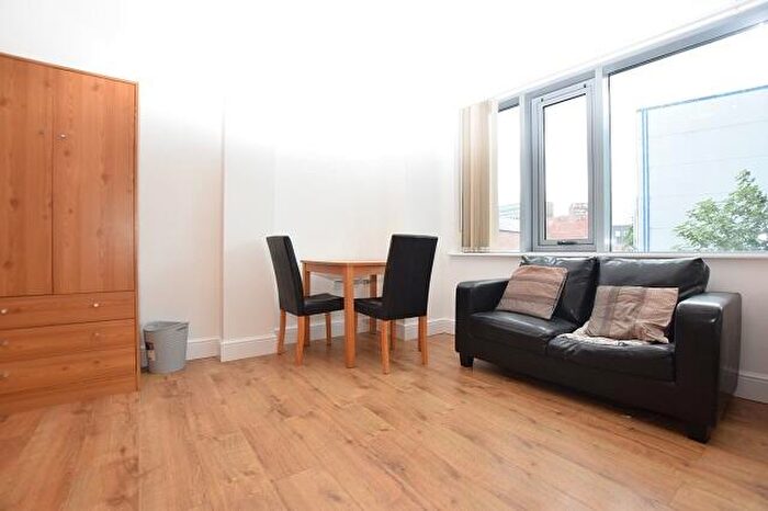 Apartment To Rent In White Croft Works, Furnace Hill, S3