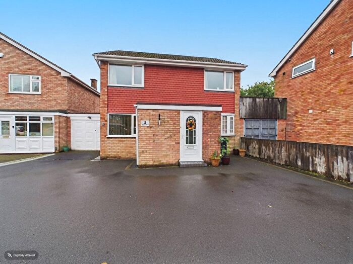 4 Bedroom Detached House For Sale In Welcombe Drive, Walmley, Sutton Coldfield, B76