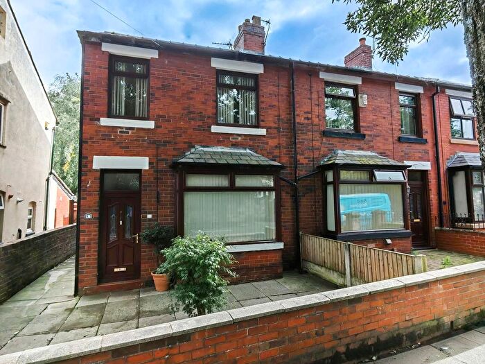 3 Bedroom End Of Terrace House For Sale In Billinge Road, Wigan, WN5