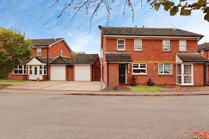2 Bedroom Semi-Detached House For Sale In Ringtale Place, Baldock, SG7