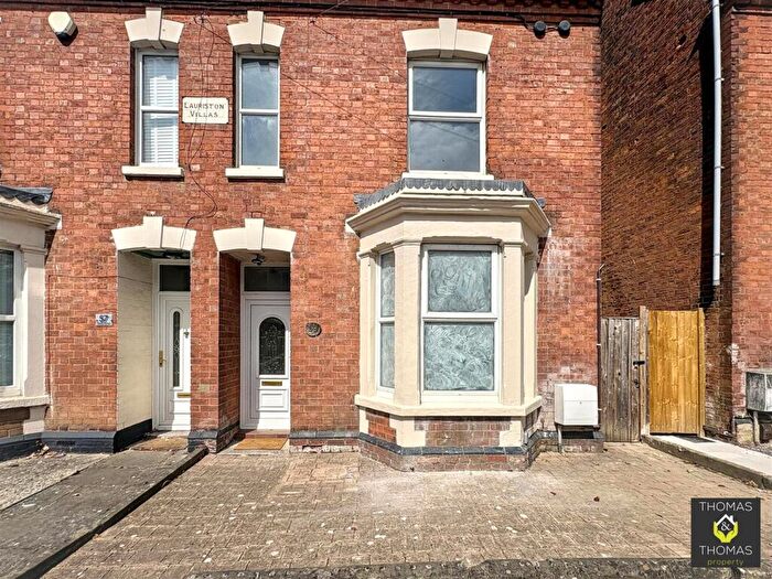 3 Bedroom Semi-Detached House For Sale In Henry Road, Kingsholm, GL1