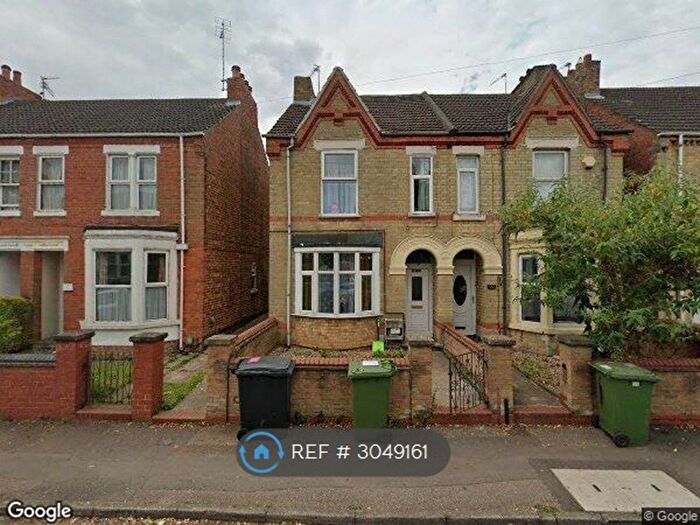 3 Bedroom Semi-Detached House To Rent In Huntly Grove, Peterborough, PE1