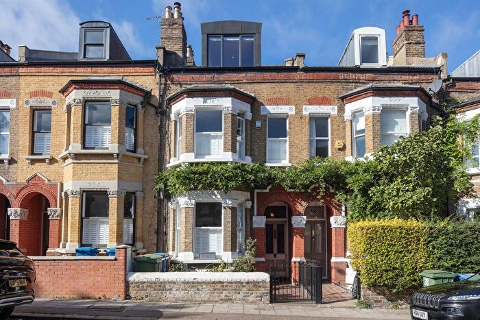 5 Bedroom Terraced House For Sale In Shenley Road, Camberwell, SE5