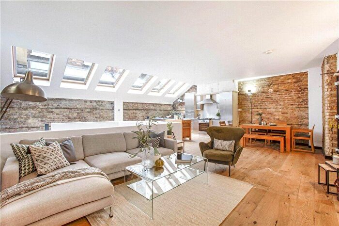 1 Bedroom Apartment To Rent In Dufferin Street, London, EC1Y