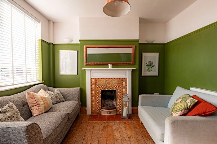 2 Bedroom Terraced House For Sale In Tunnel Road, Ansley, CV10