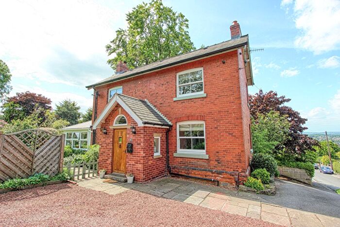 3 Bedroom Detached House For Sale In Balmoak Lane, Tapton, Chesterfield, Derbyshire, S41