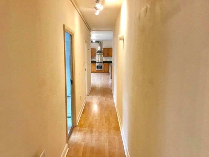 2 Bedroom Apartment To Rent In Brookbridge Court, Derby, DE1