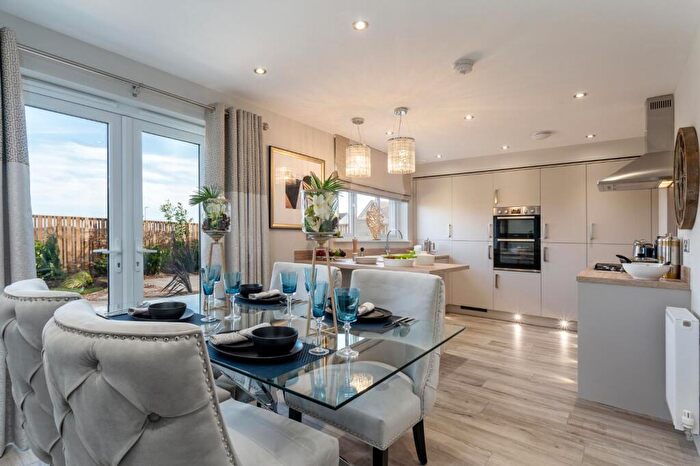 4 Bedroom Detached House For Sale In Oatslie Road, Auchendinny, Penicuik, Midlothian, EH26